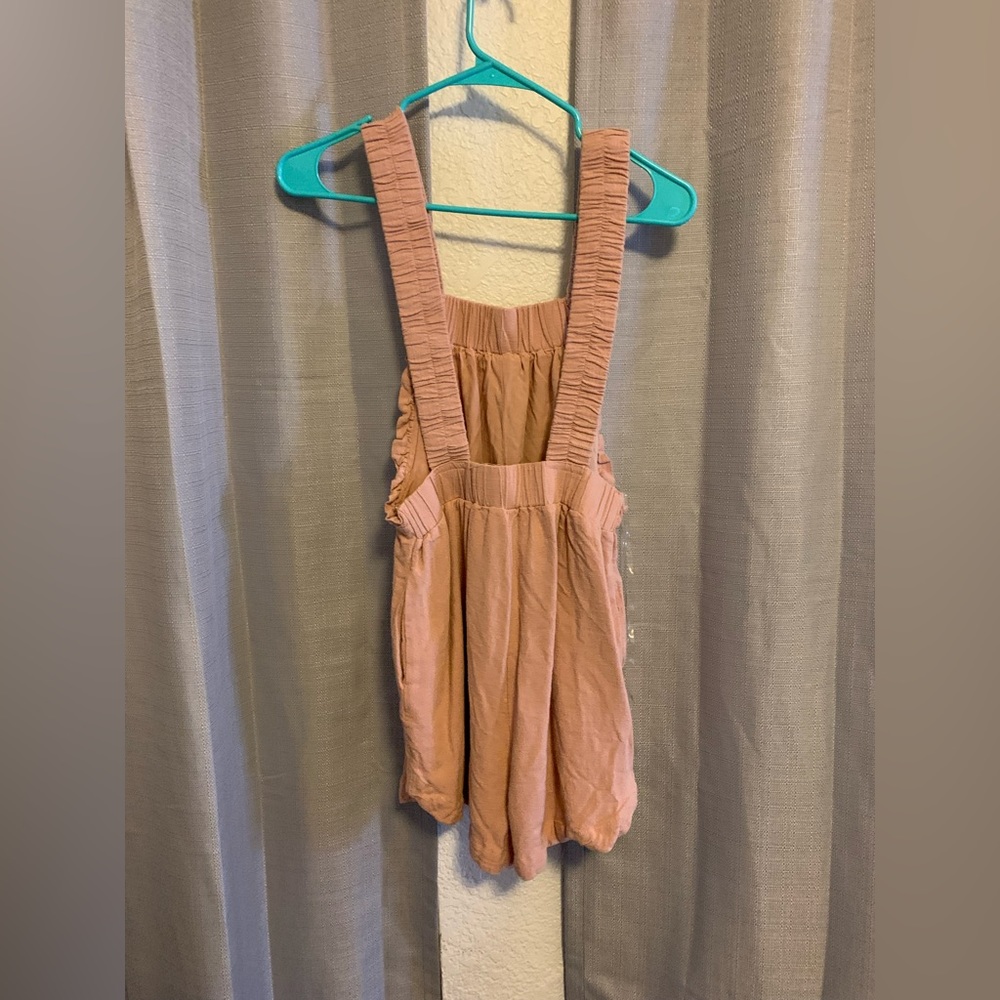 Pink Lily Ruffle Romper - Picture 4 of 5